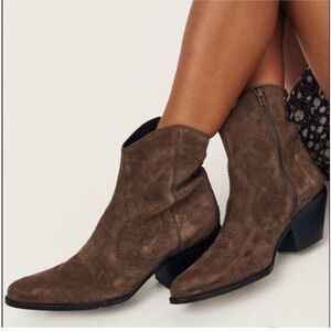 NEW SPELL & THE GUPSY SAFARI SUEDE ANKLE BOOT CHOCOLATE BROWN - Size 38 = US7.5